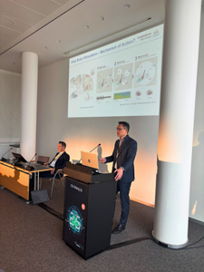 Prof. Chi Wang Ip presenting at DGKN25